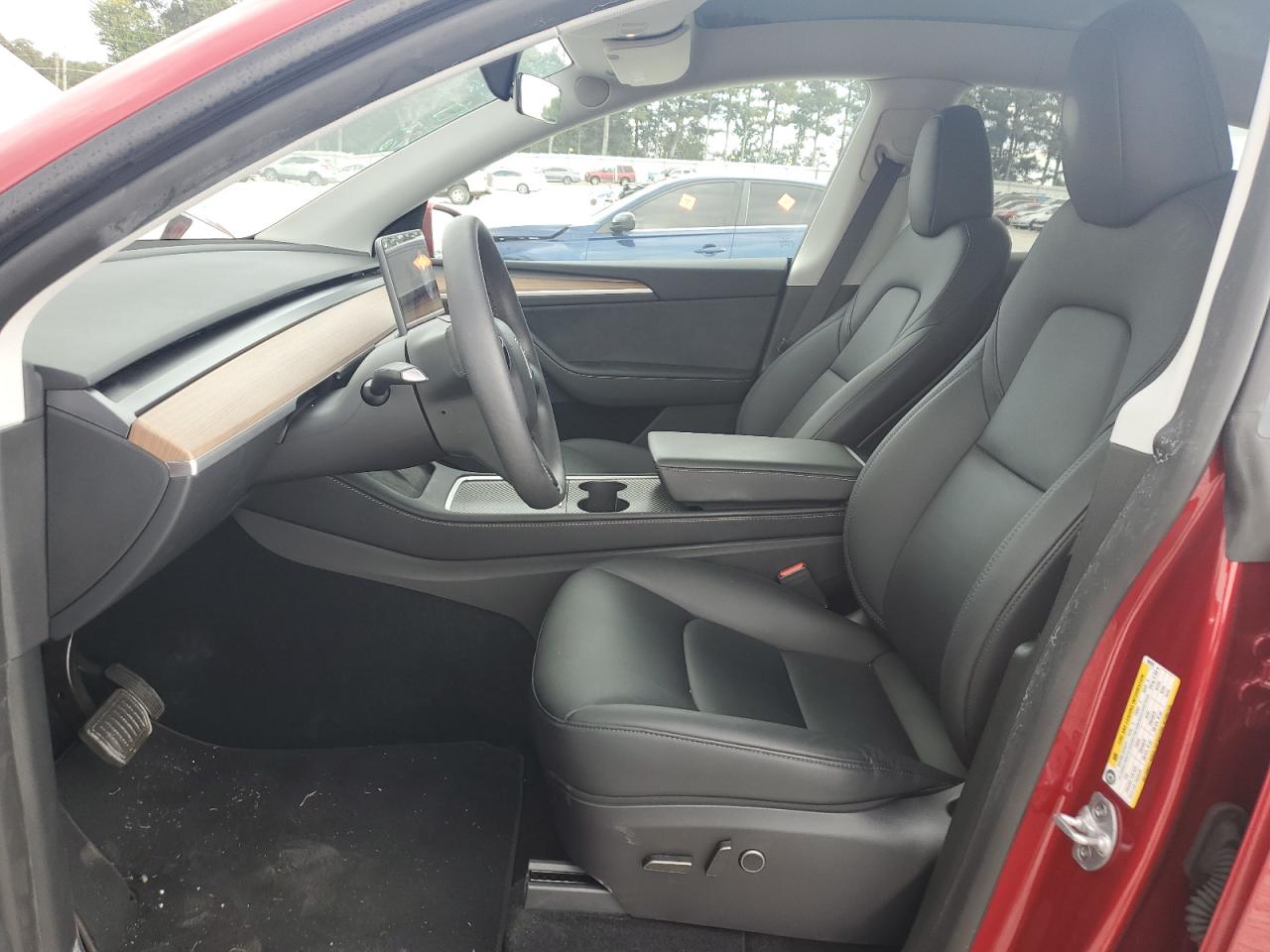 2024 Tesla Model Y VIN: 7SAYGDED4RA309292 Lot: 81399885