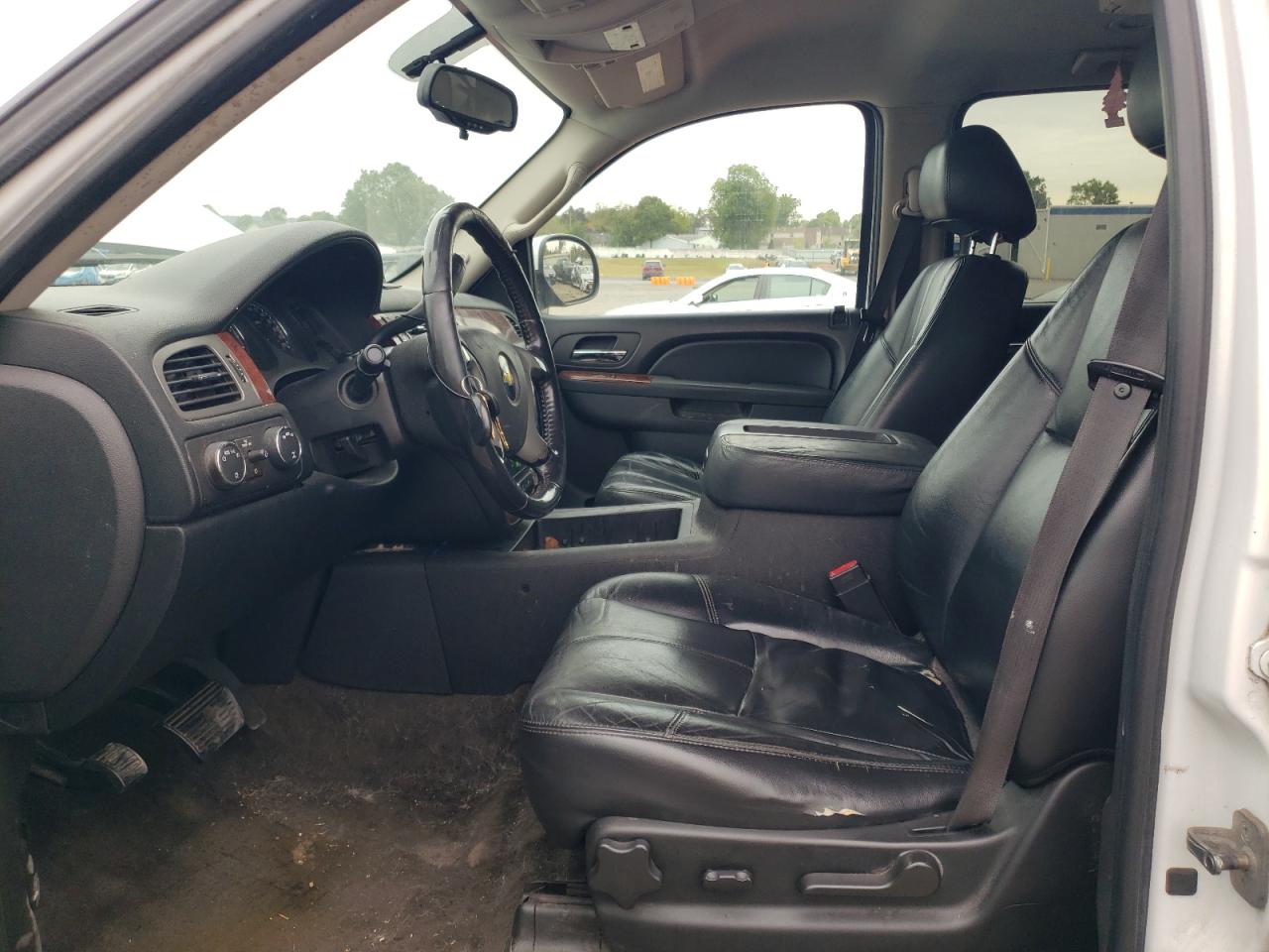 2011 Chevrolet Suburban K1500 Lt VIN: 1GNSKJE37BR177338 Lot: 82066785