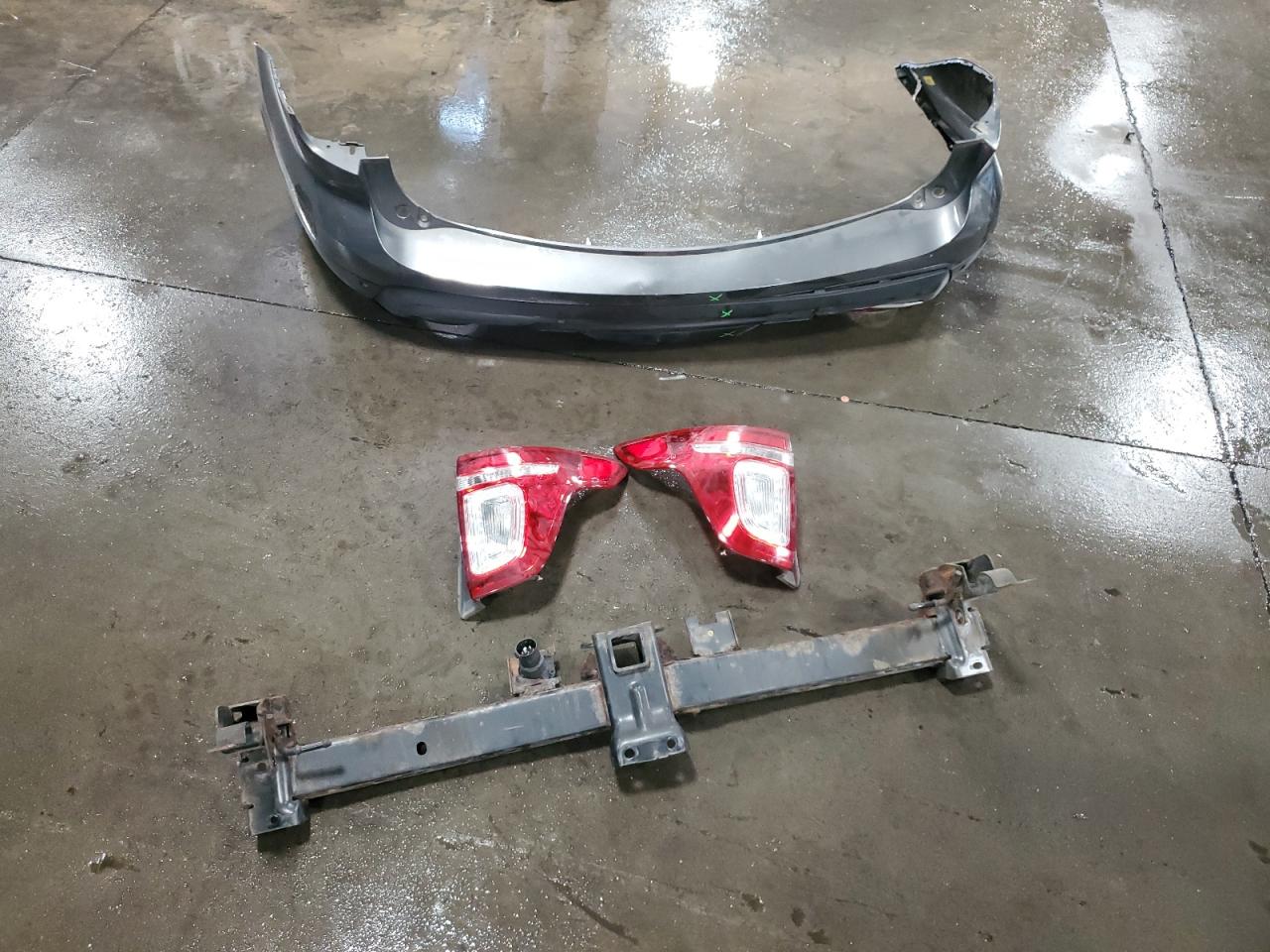 2015 Ford Explorer Xlt VIN: 1FM5K8D8XFGB59635 Lot: 80197615