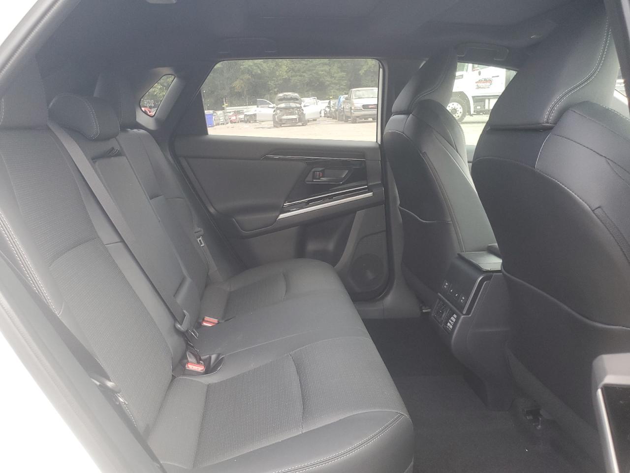 2024 Toyota Bz4X Xle VIN: JTMABACA3RA085545 Lot: 72022945