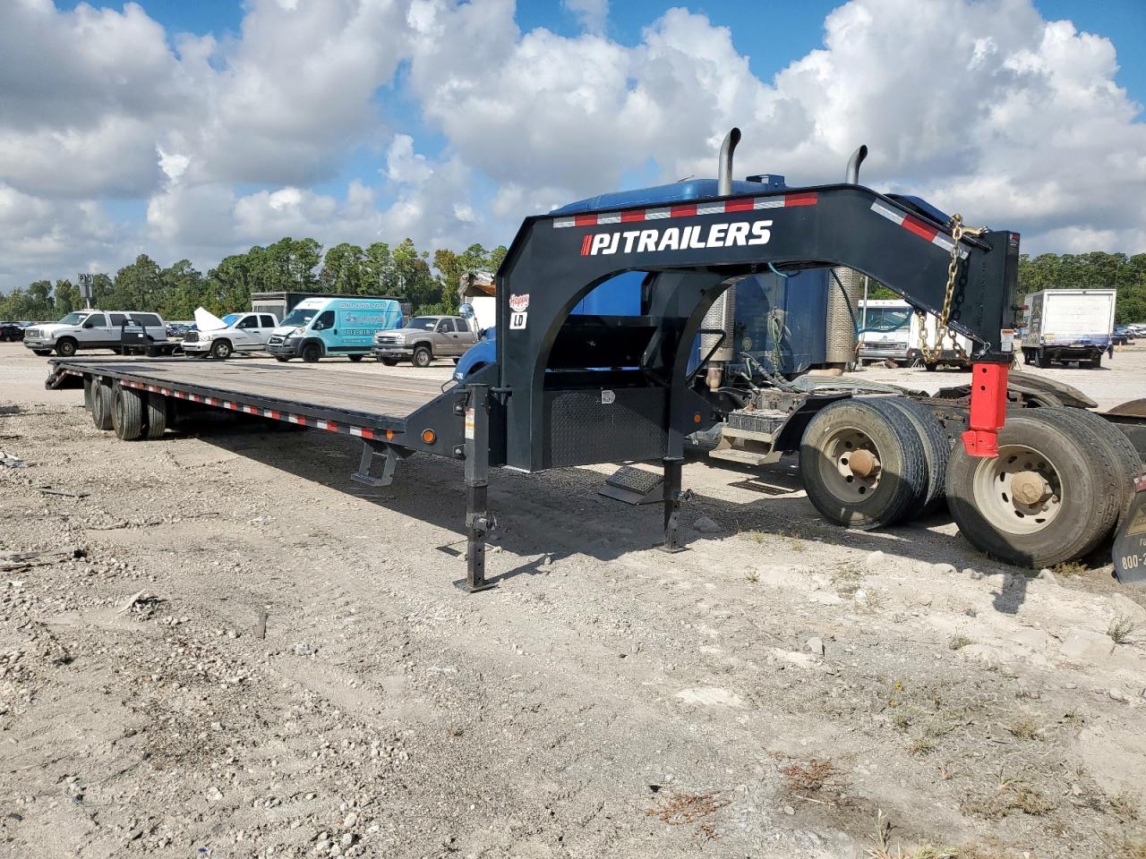 2025 Pj Ld401 Equipment Trailer