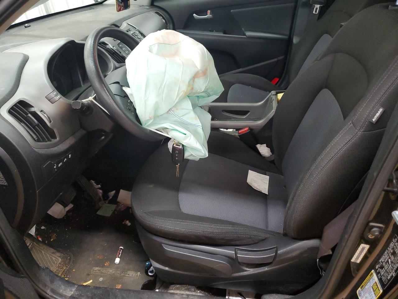 2014 Kia Sportage Base VIN: KNDPB3AC4E7579785 Lot: 81183745