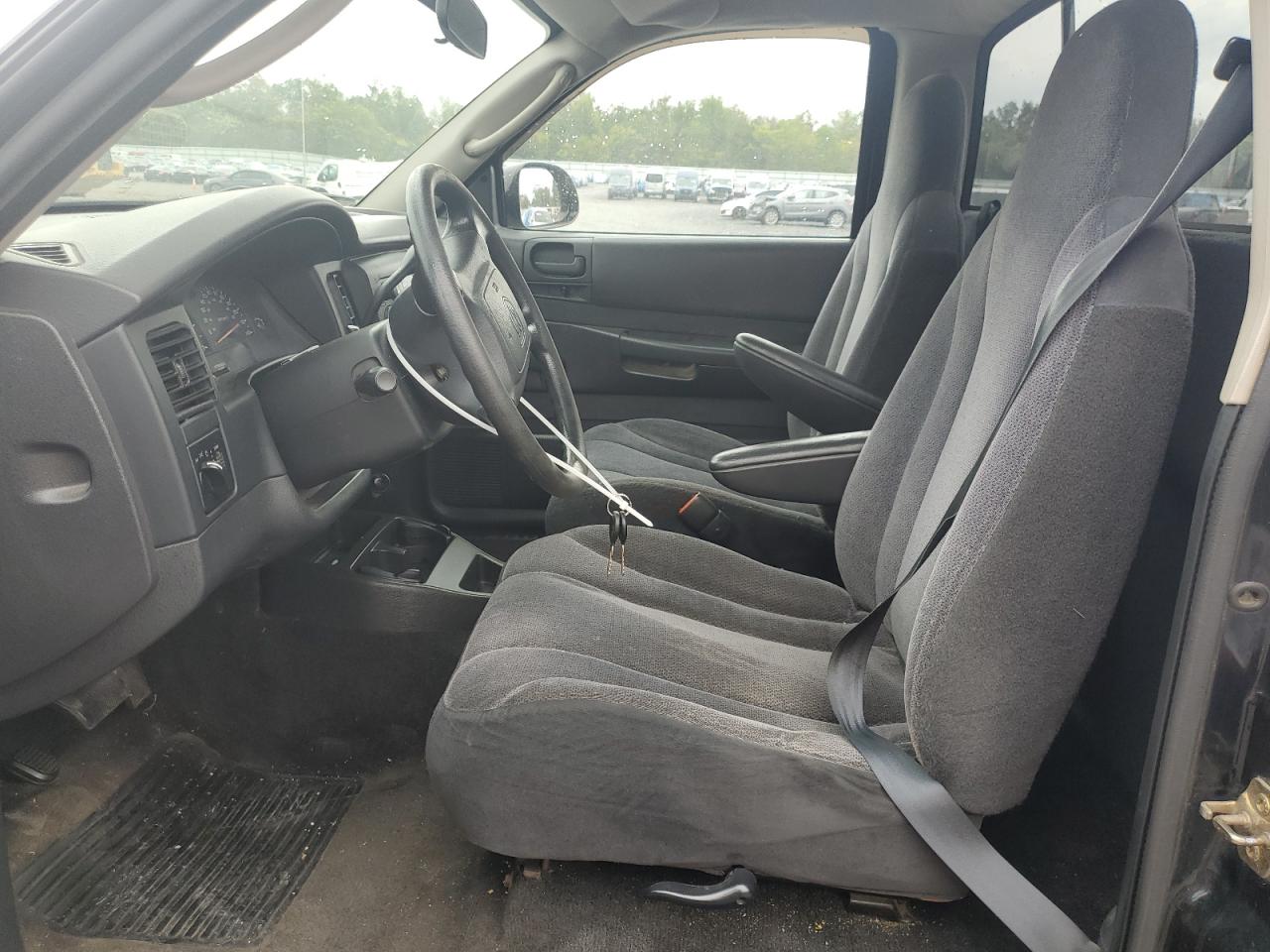 2004 Dodge Dakota Sxt VIN: 1D7GG16K04S588748 Lot: 83847295