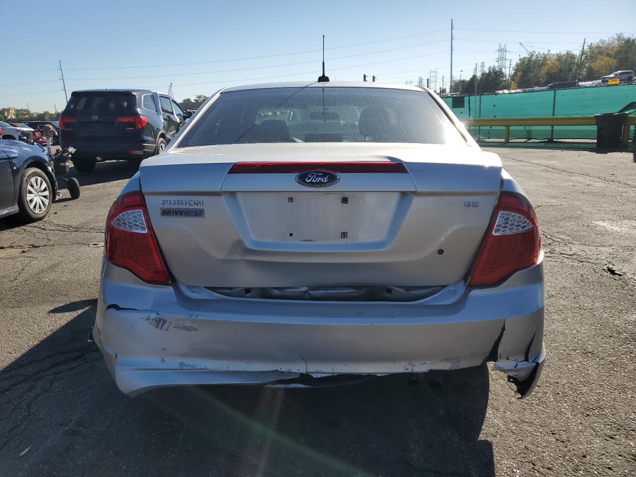 2010 Ford Fusion Se VIN: 3FAHP0HA0AR253371 Lot: 81674475