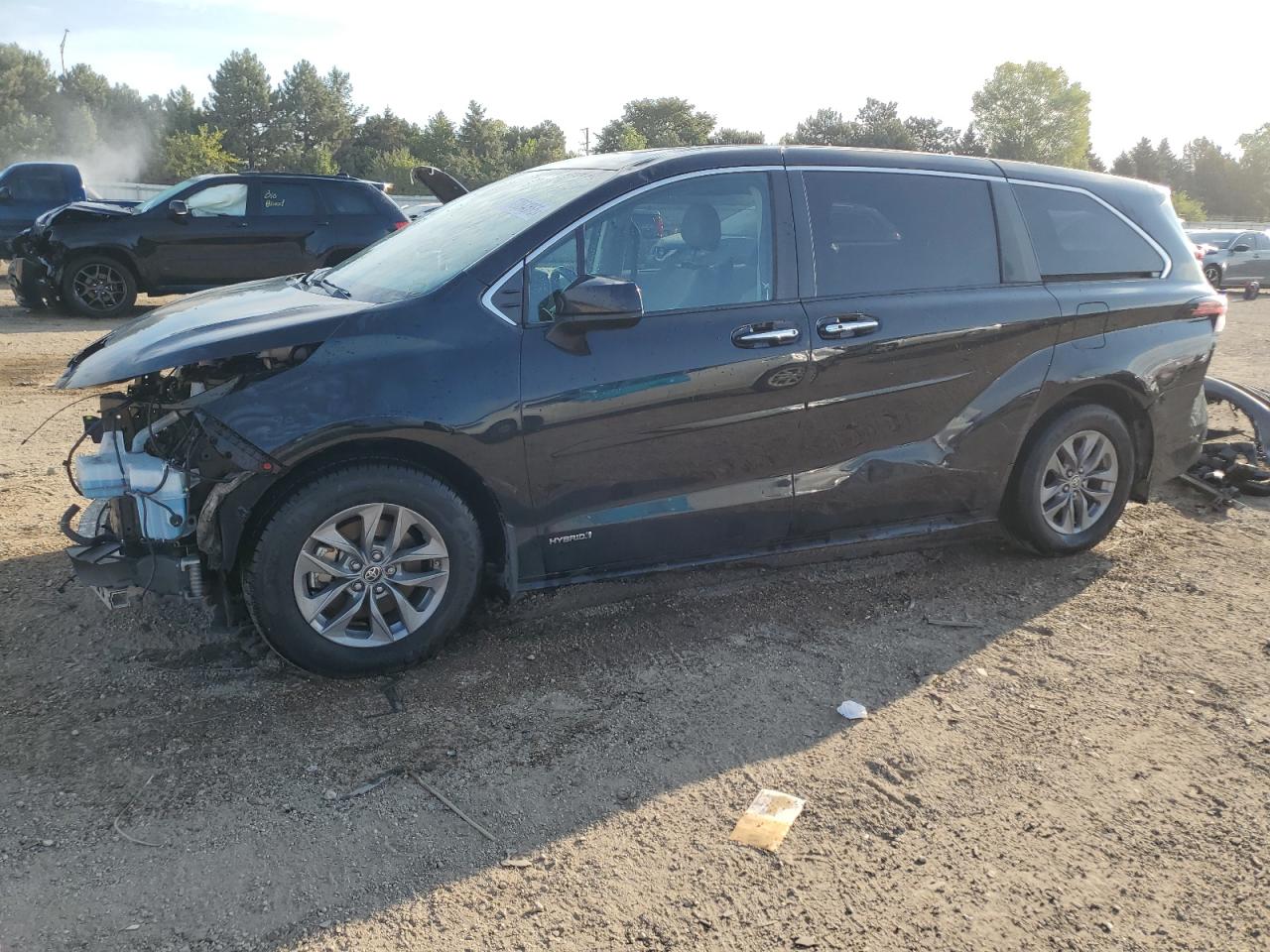 2021 Toyota Sienna Xle