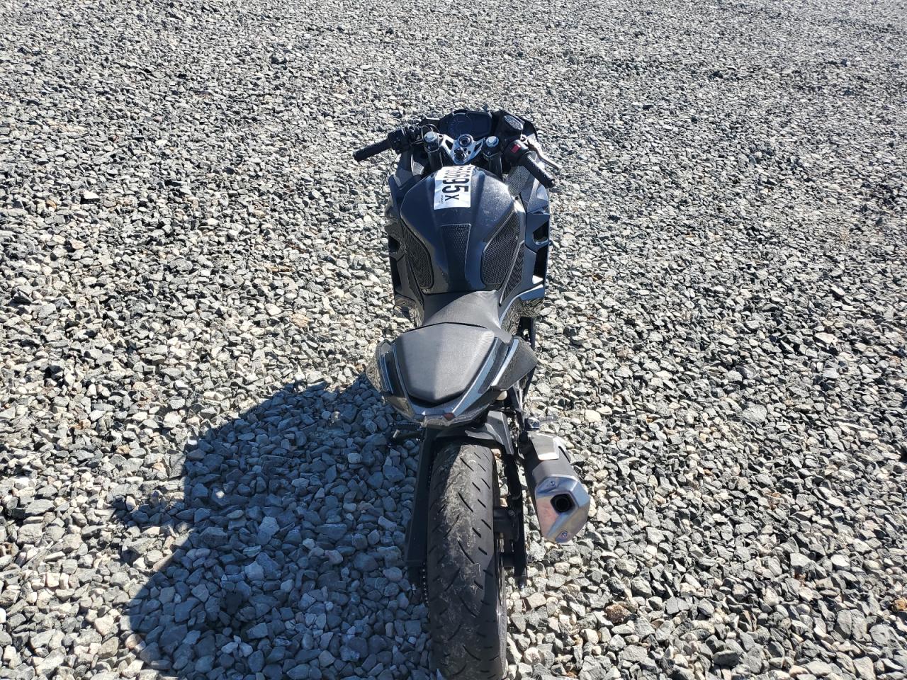 2022 Kawasaki Ex400 VIN: JKAEXKG18NDAG6042 Lot: 80558695