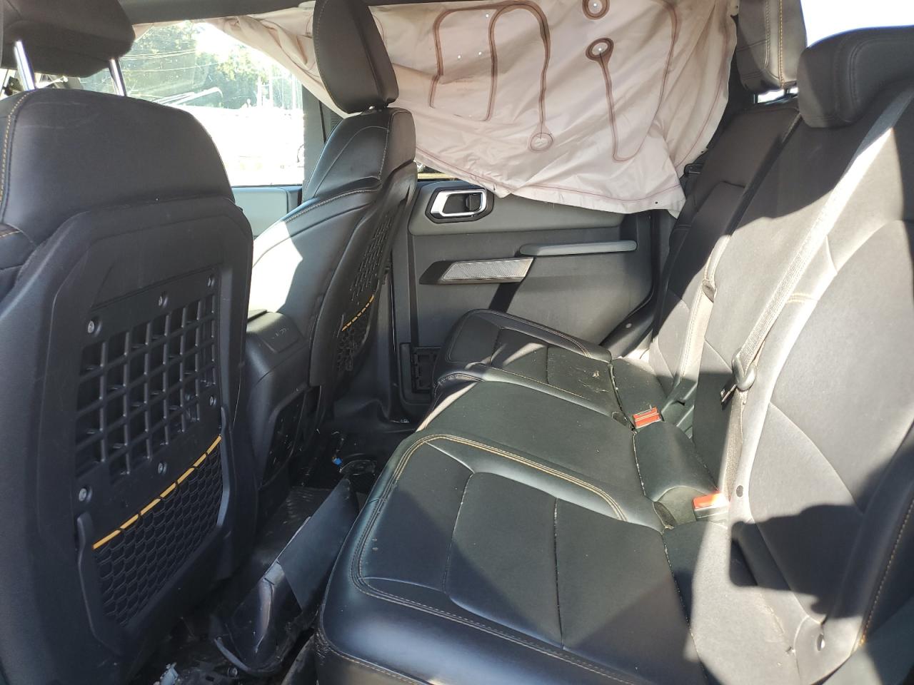 2022 Ford Bronco Base VIN: 1FMEE5DP7NLB62298 Lot: 84384545