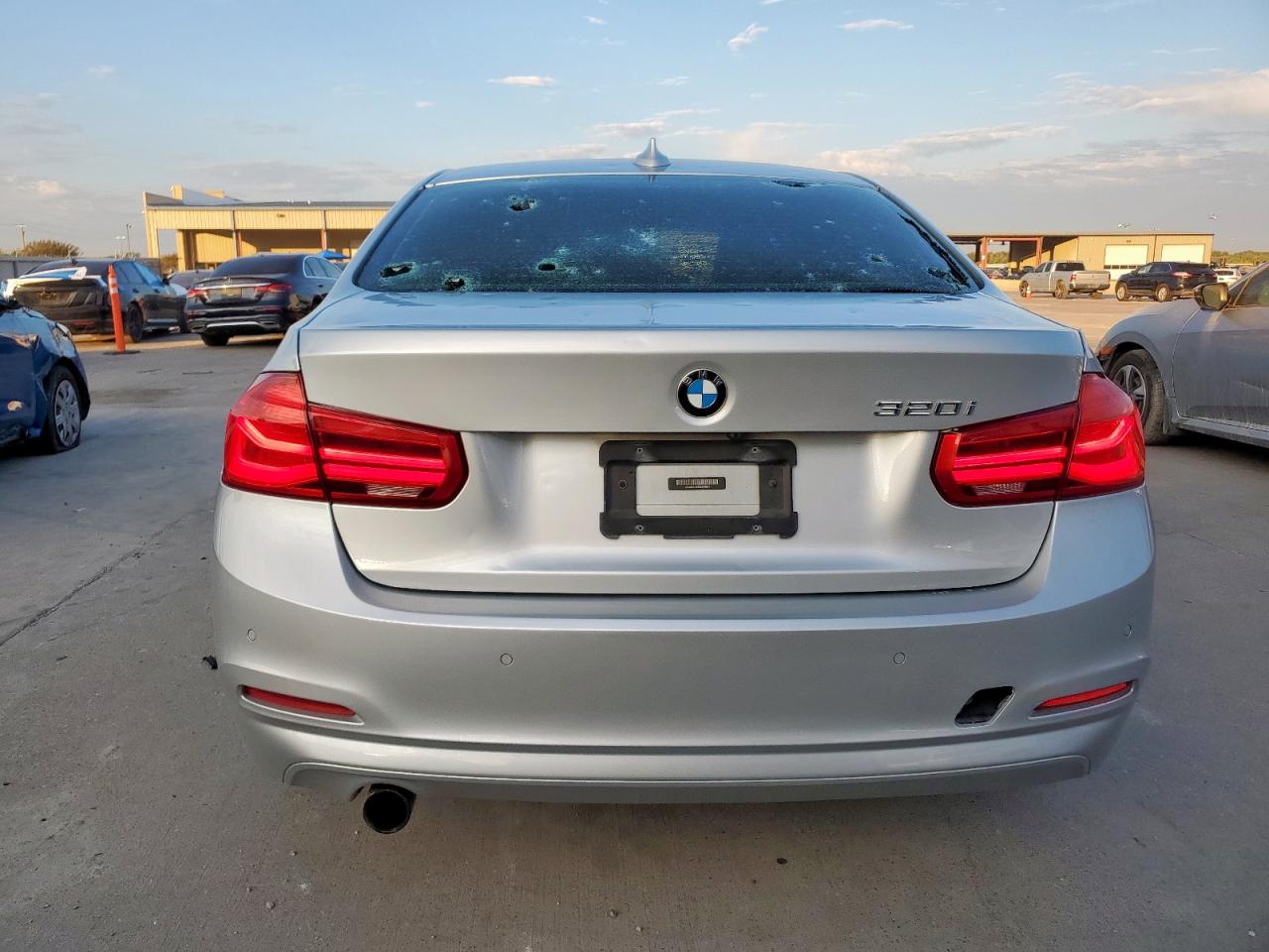 2016 BMW 320 I VIN: WBA8A9C53GK616976 Lot: 84222675