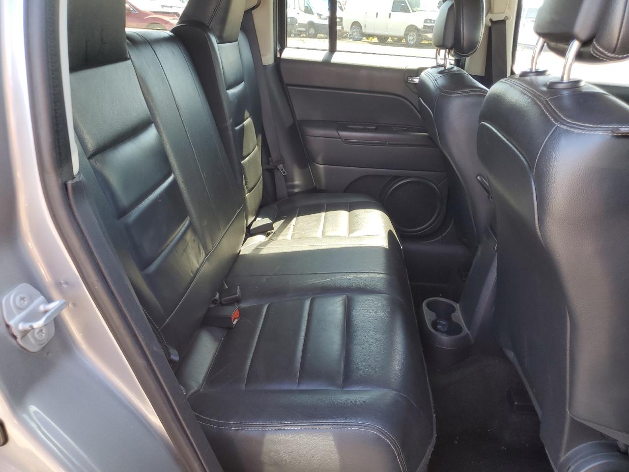 2016 Jeep Patriot Latitude VIN: 1C4NJRFB2GD627771 Lot: 70500625