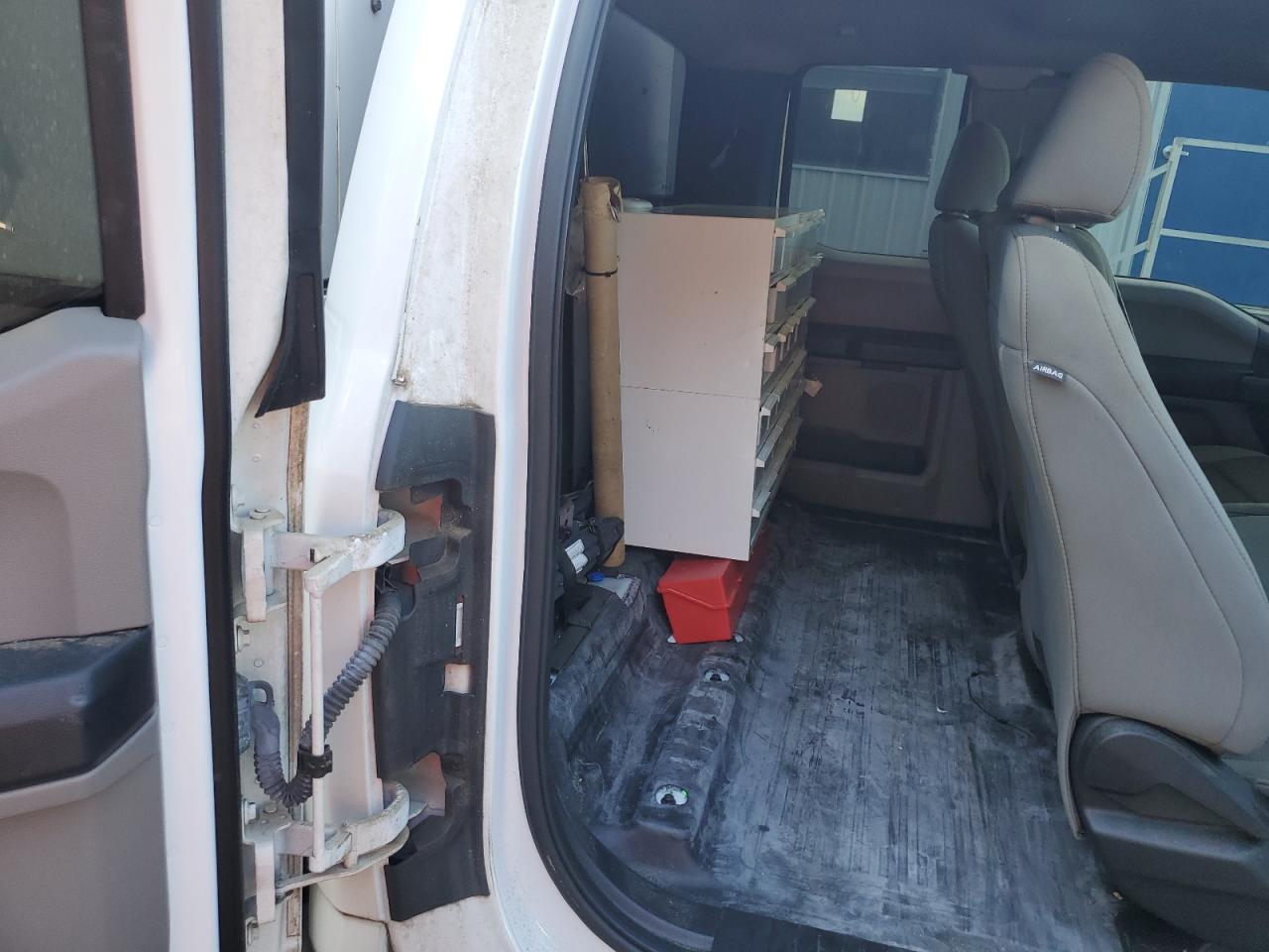 2018 Ford F150 Super Cab VIN: 1FTEX1C52JKF15909 Lot: 71581795