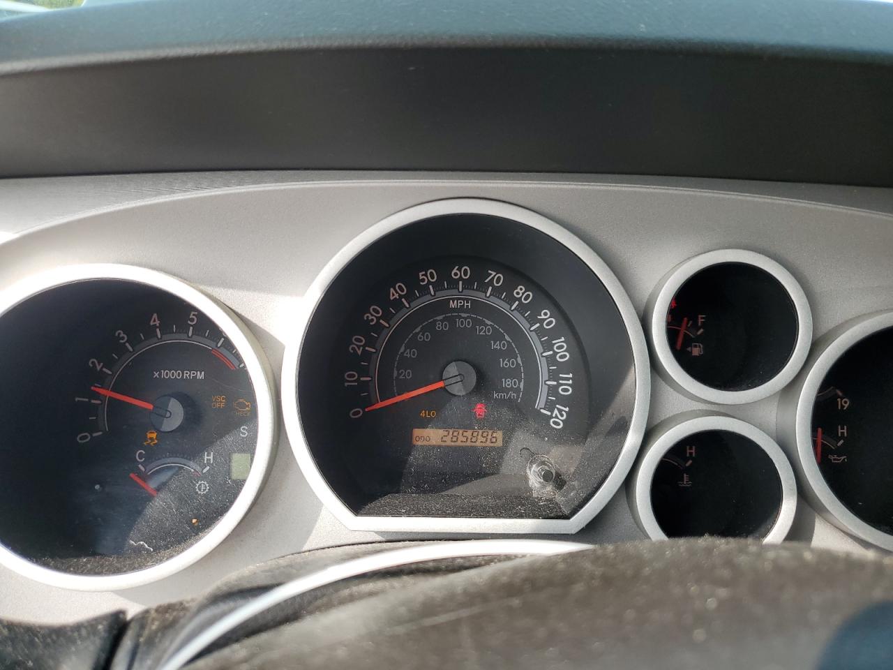 2008 Toyota Sequoia Sr5 VIN: 5TDBY64A68S014601 Lot: 71985595