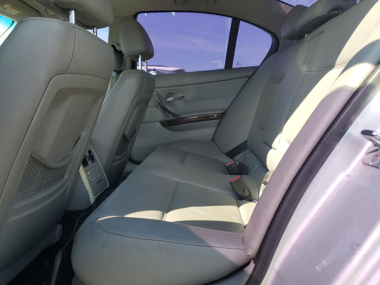 2006 BMW 325 I VIN: WBAVB13546KX44501 Lot: 80609955