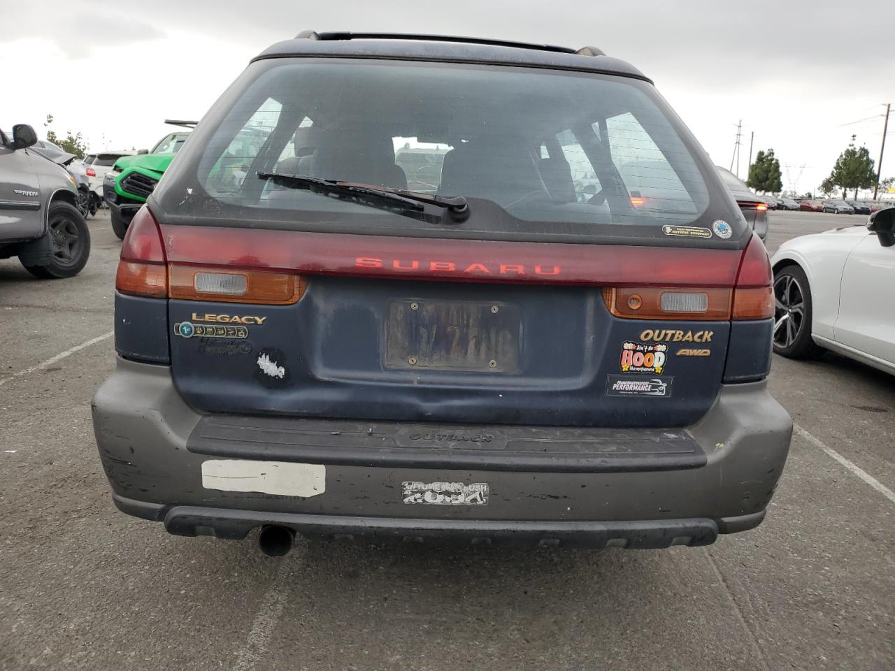 1998 Subaru Legacy 30Th Anniversary Outback VIN: 4S3BG6854W6601148 Lot: 80331165