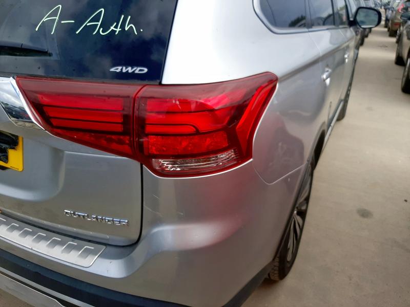 2021 MITSUBISHI OUTLANDER EXCEED CVT 