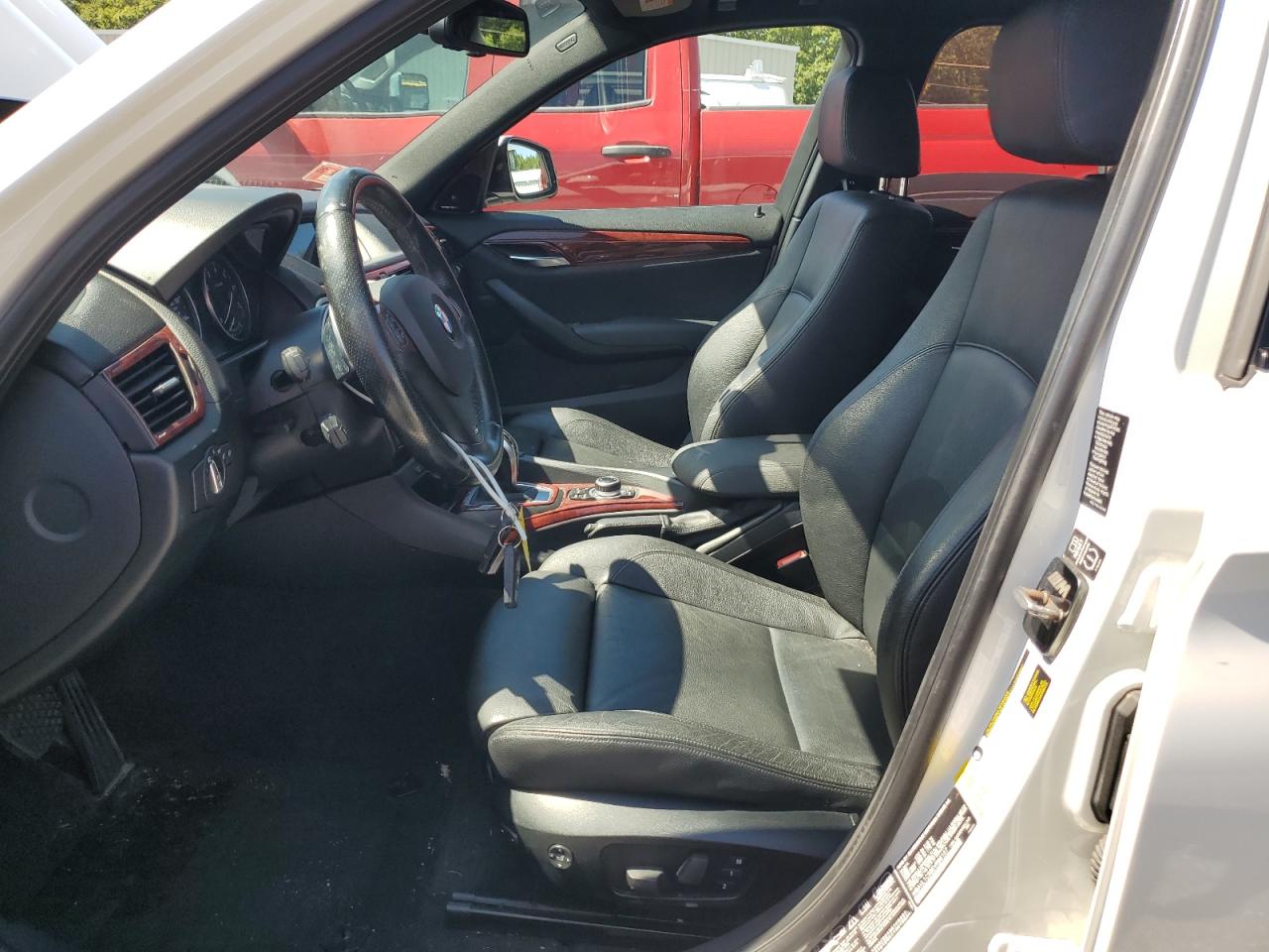 2014 BMW X1 xDrive28I VIN: WBAVL1C56EVR95157 Lot: 71038455