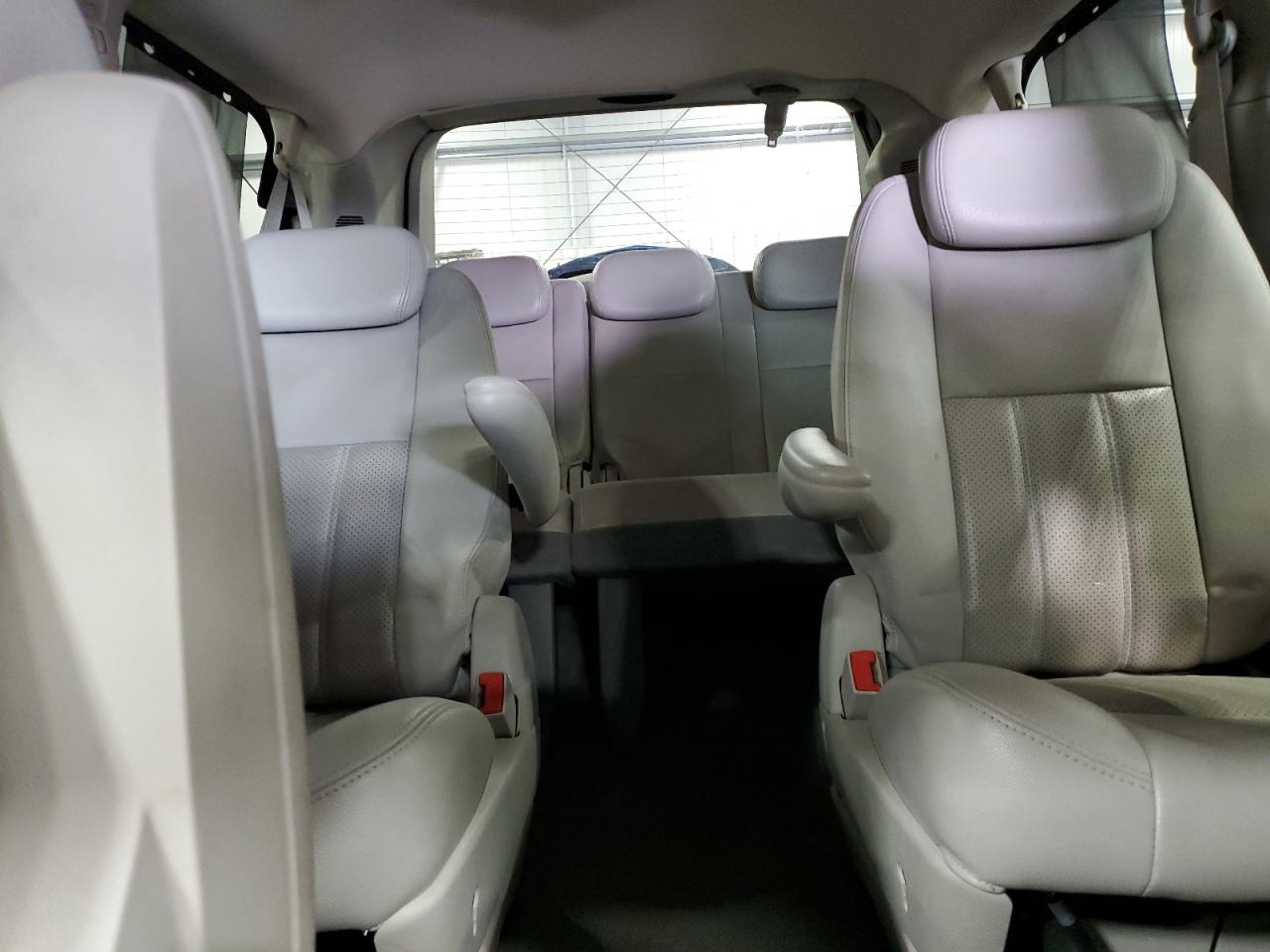 2009 Chrysler Town & Country Touring VIN: 2A8HR54159R641780 Lot: 71973655