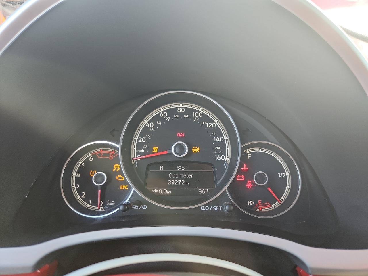 2018 Volkswagen Beetle S VIN: 3VW5DAAT0JM518159 Lot: 72081275