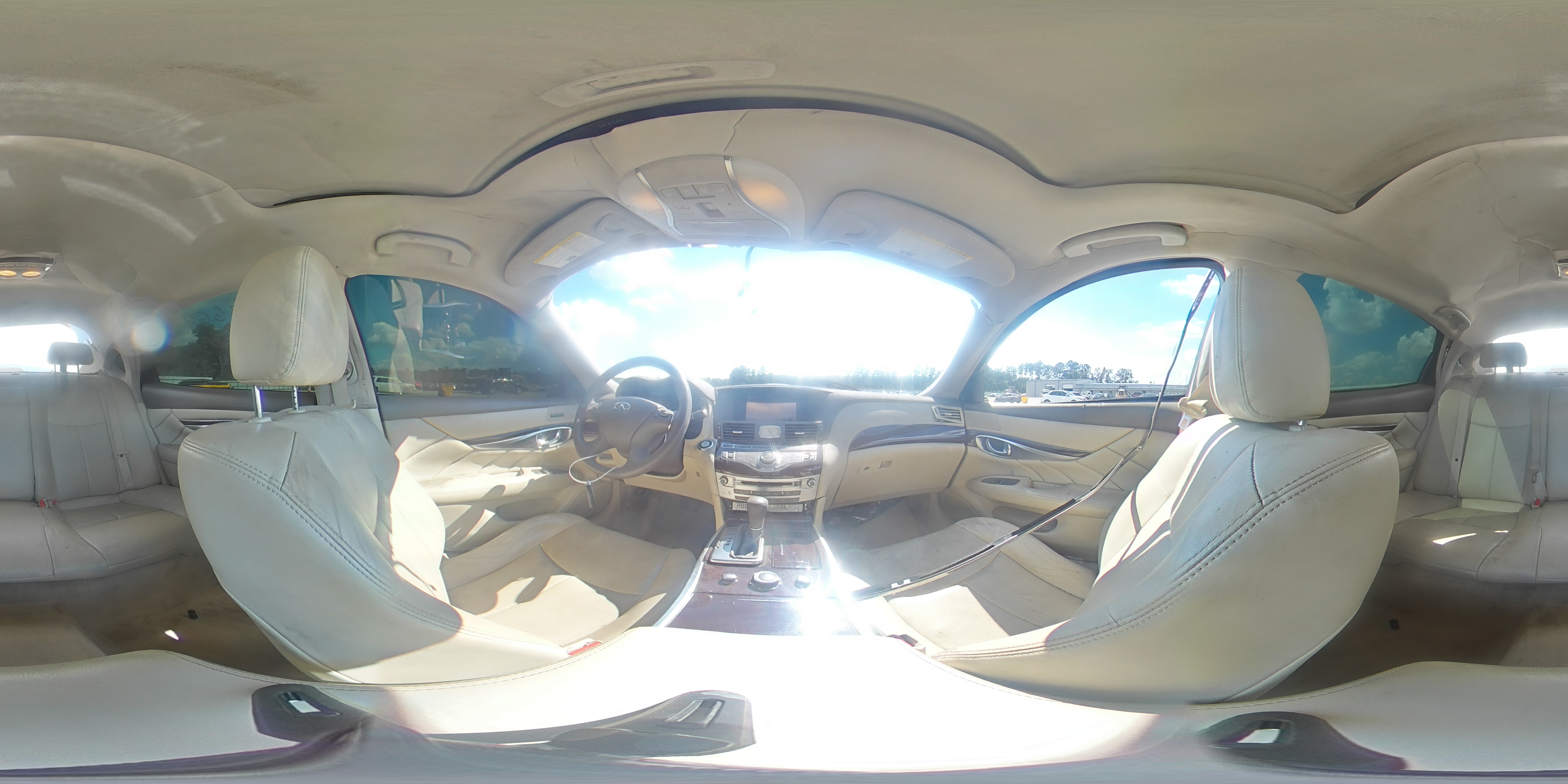 2015 Infiniti Q70L 3.7 VIN: JN1BY1PP7FM601825 Lot: 81193425