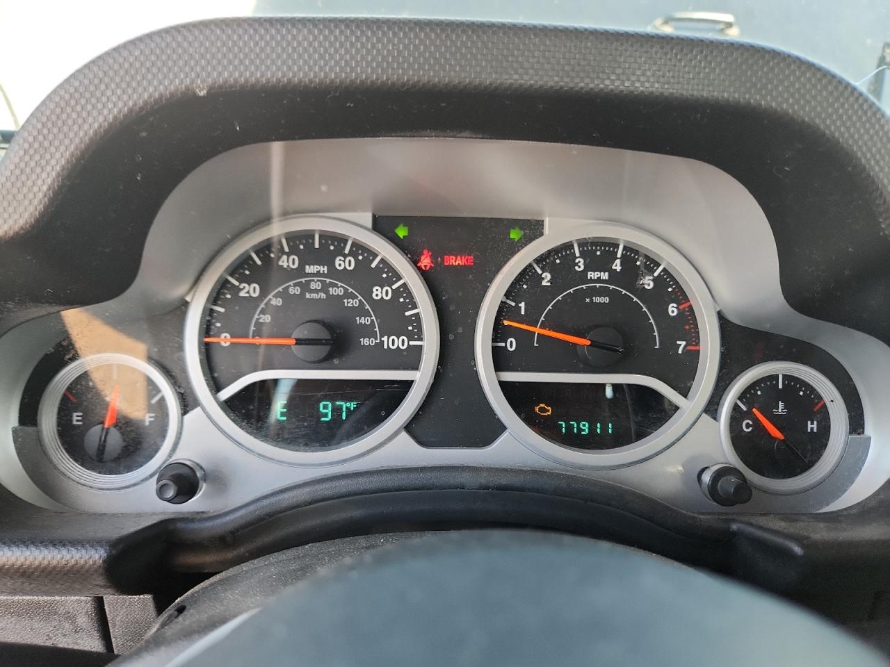 2010 Jeep Wrangler Sport VIN: 1J4AA2D15AL208272 Lot: 80333675