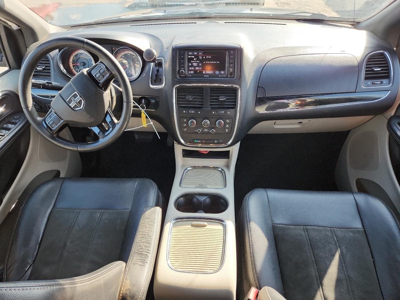 2019 Dodge Grand Caravan Sxt VIN: 2C4RDGCG8KR565702 Lot: 80697585