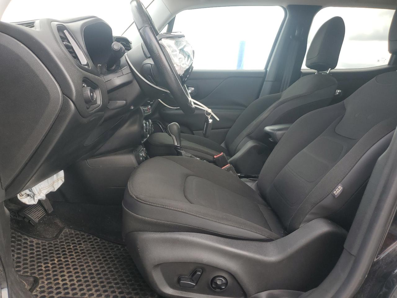 2016 Jeep Renegade Latitude VIN: ZACCJBBT3GPD35724 Lot: 70657675