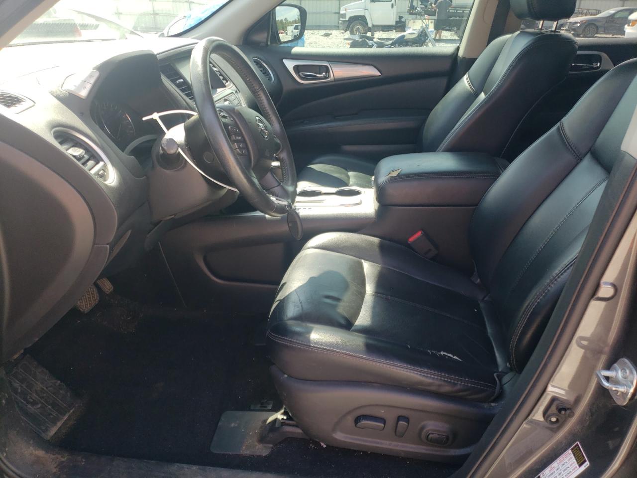 2017 Nissan Pathfinder S VIN: 5N1DR2MN5HC648593 Lot: 80713735