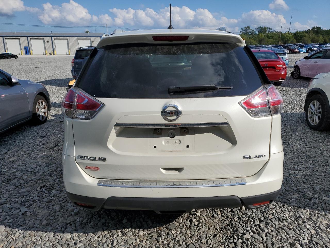 2015 Nissan Rogue S VIN: 5N1AT2MV7FC771393 Lot: 71283655