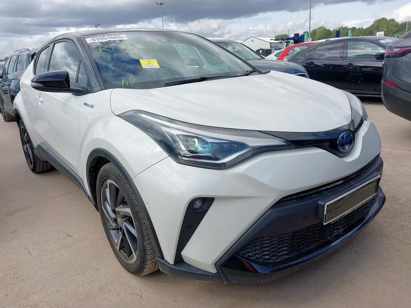 2020 TOYOTA C-HR DYNAMIC