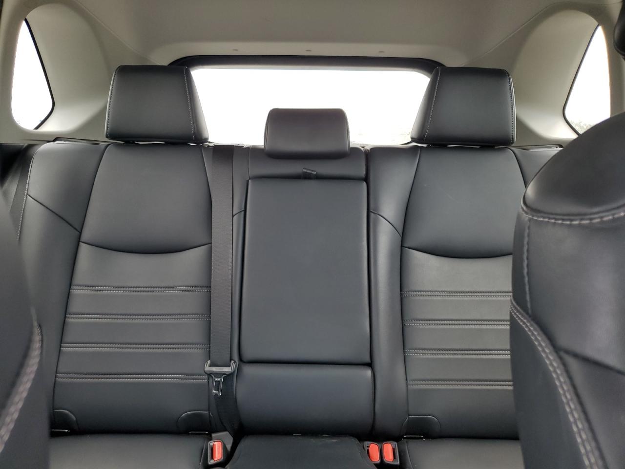 2020 Toyota Rav4 Xle Premium VIN: 2T3C1RFV6LW062455 Lot: 70894395