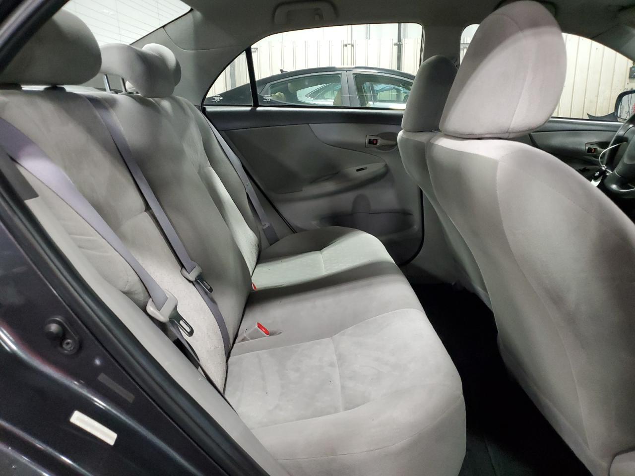 2009 Toyota Corolla Base VIN: 1NXBU40E39Z089404 Lot: 83877085