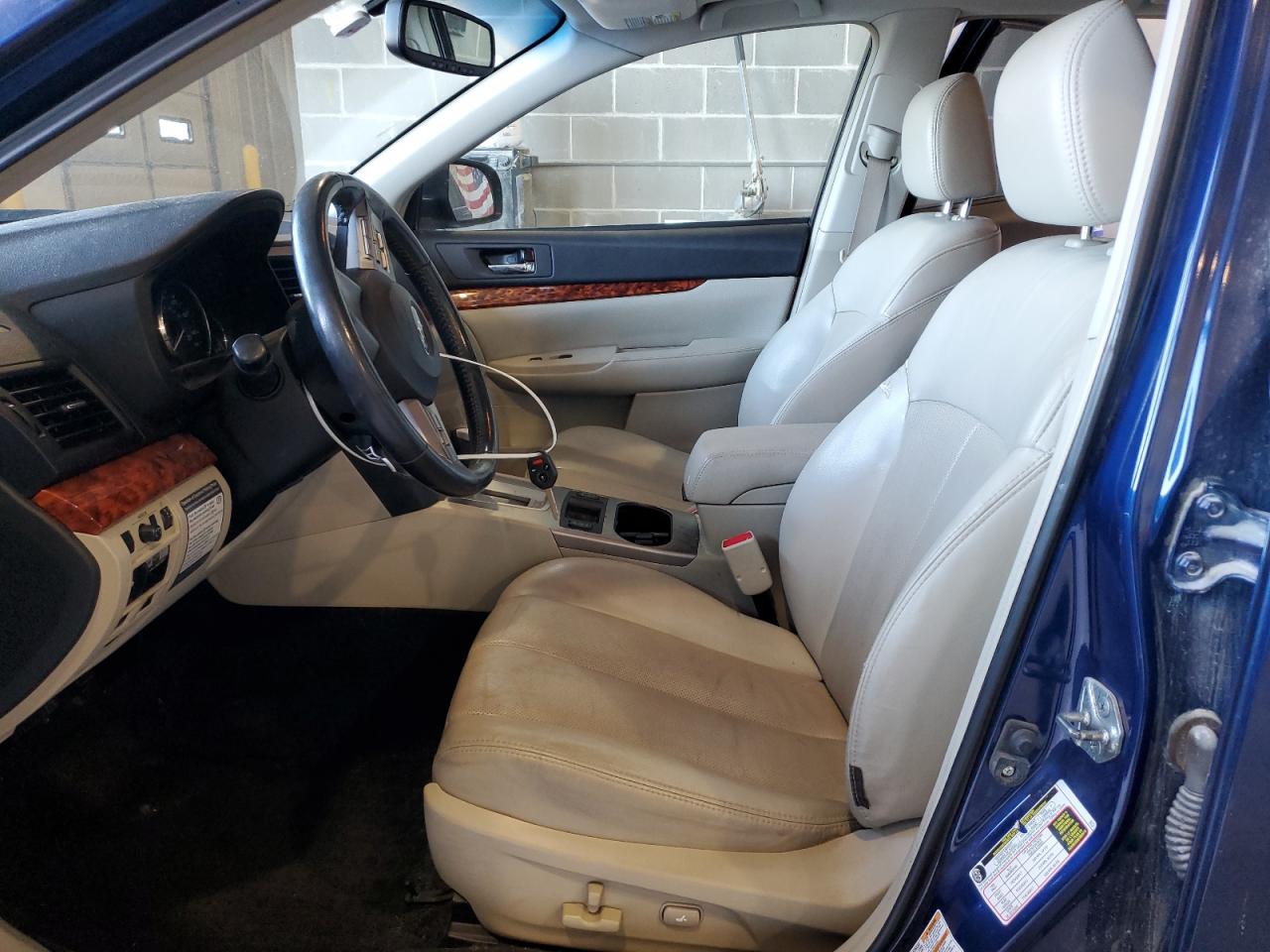 2011 Subaru Outback 2.5I Limited VIN: 4S4BRCKC0B3367484 Lot: 72046705