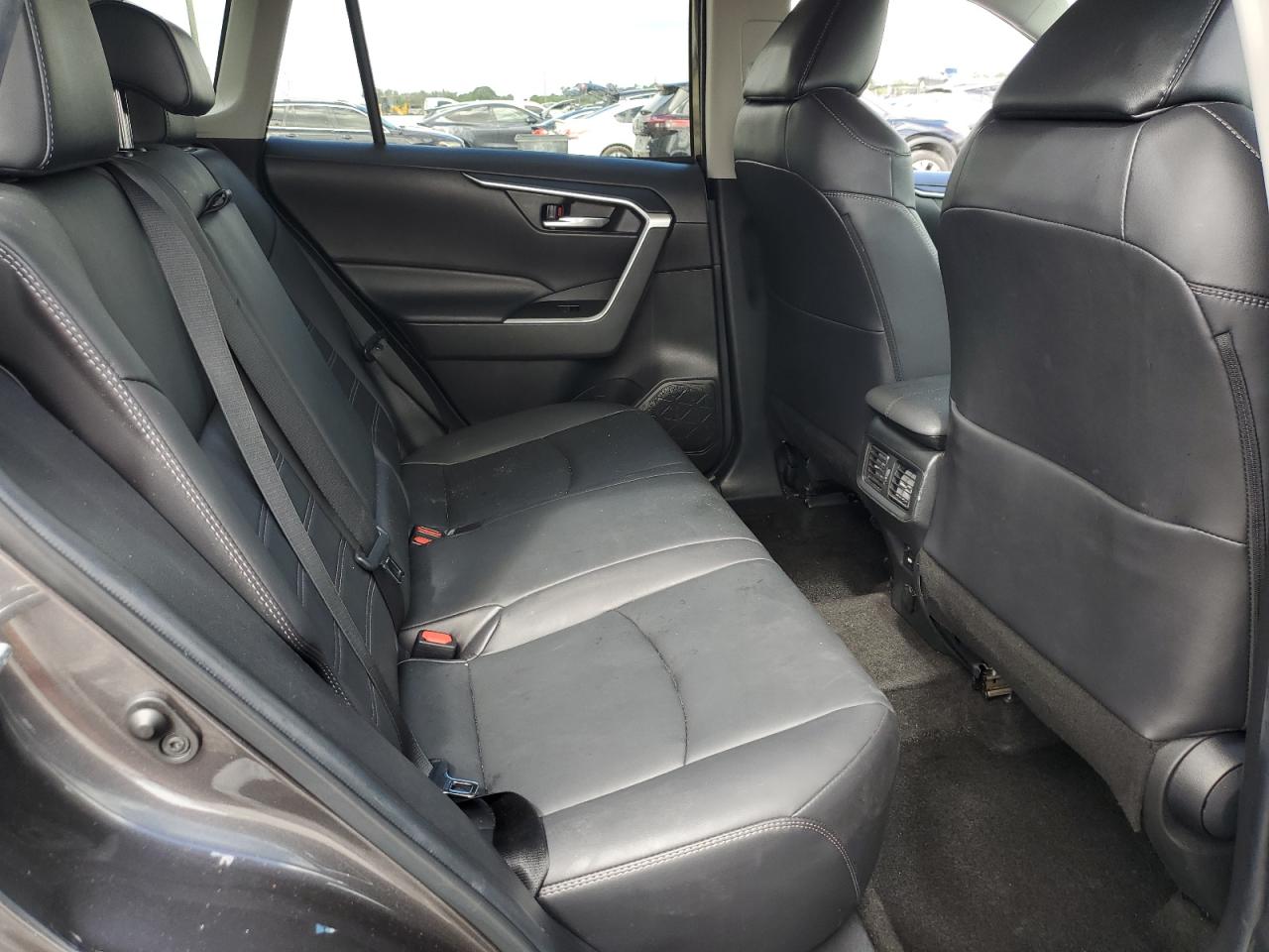 2021 Toyota Rav4 Xle Premium VIN: 2T3C1RFV3MC171037 Lot: 80519775