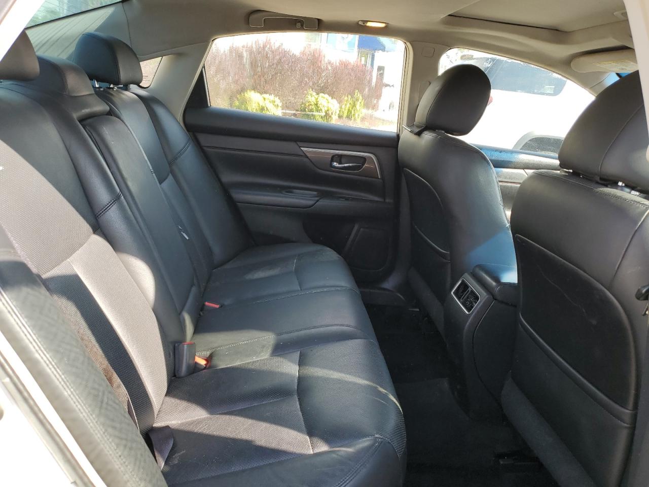 2013 Nissan Altima 3.5S VIN: 1N4BL3AP1DN438098 Lot: 81217425