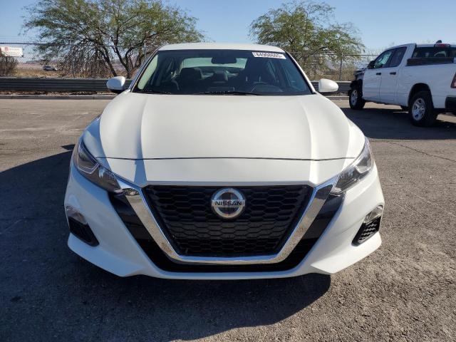  NISSAN ALTIMA 2019 Белы