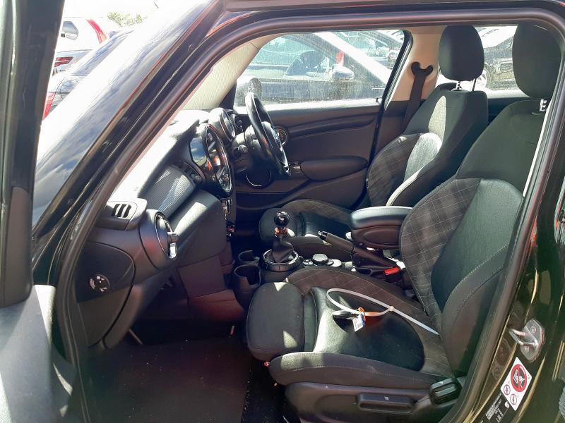 2016 MINI COOPER 