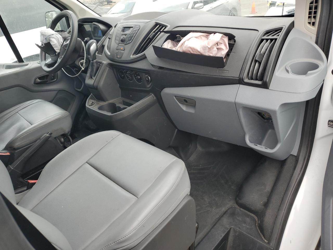 2019 Ford Transit T-250 VIN: 1FTYR1YM2KKA21493 Lot: 84204065