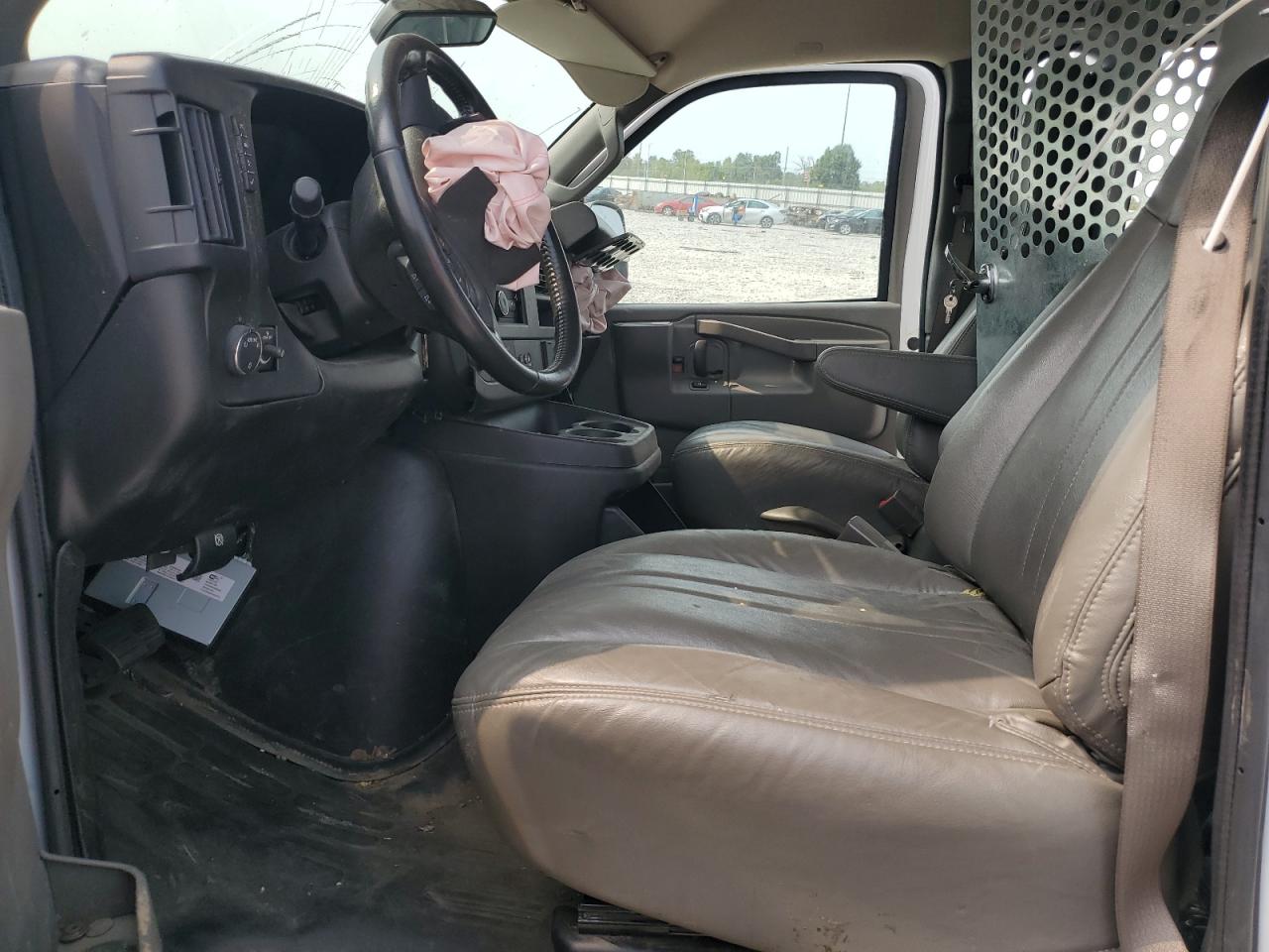 2022 Chevrolet Express G2500 VIN: 1GCWGAFP8N1271101 Lot: 71620035