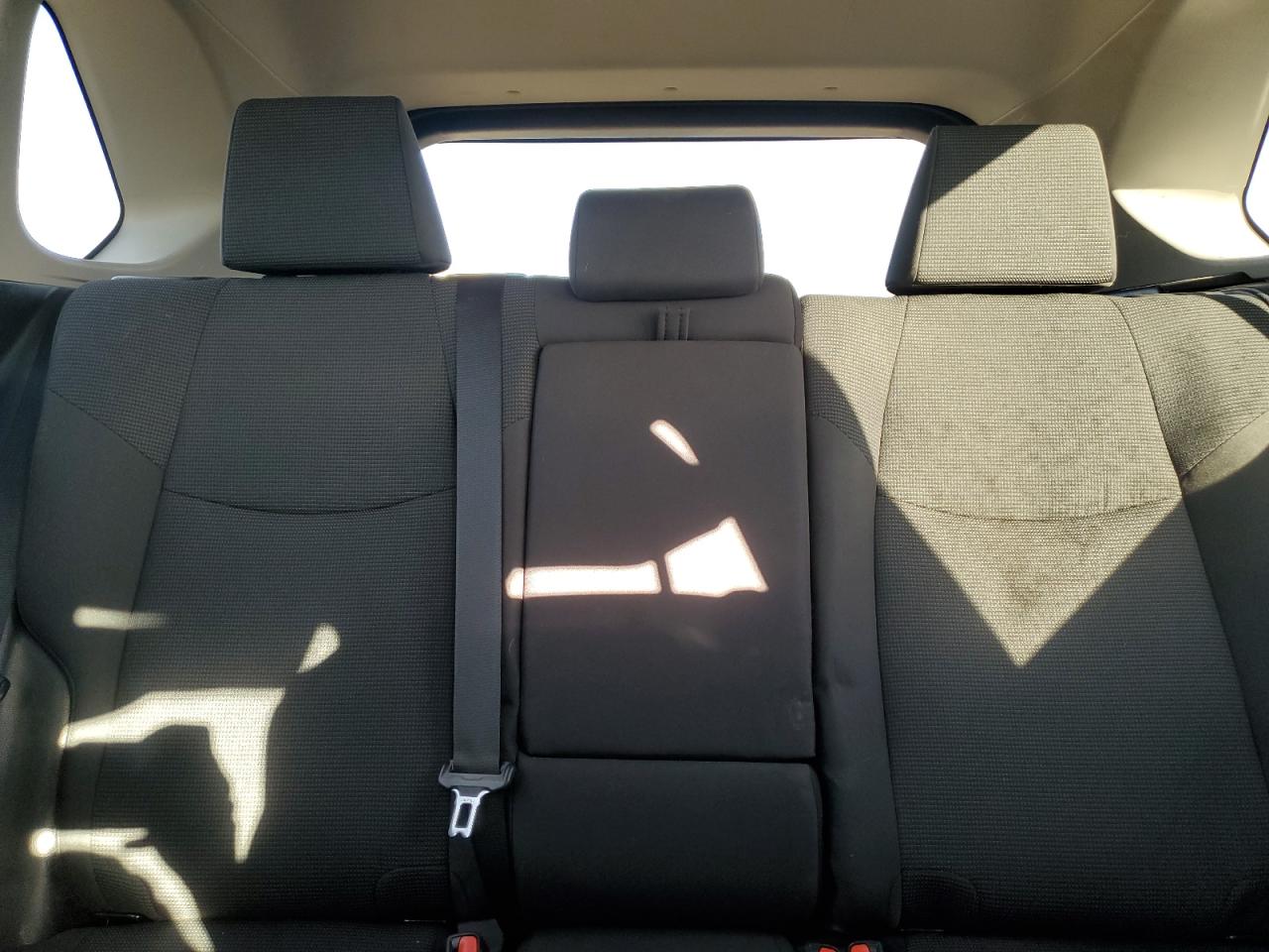 2021 Toyota Rav4 Le VIN: 2T3F1RFV2MW220451 Lot: 84593535