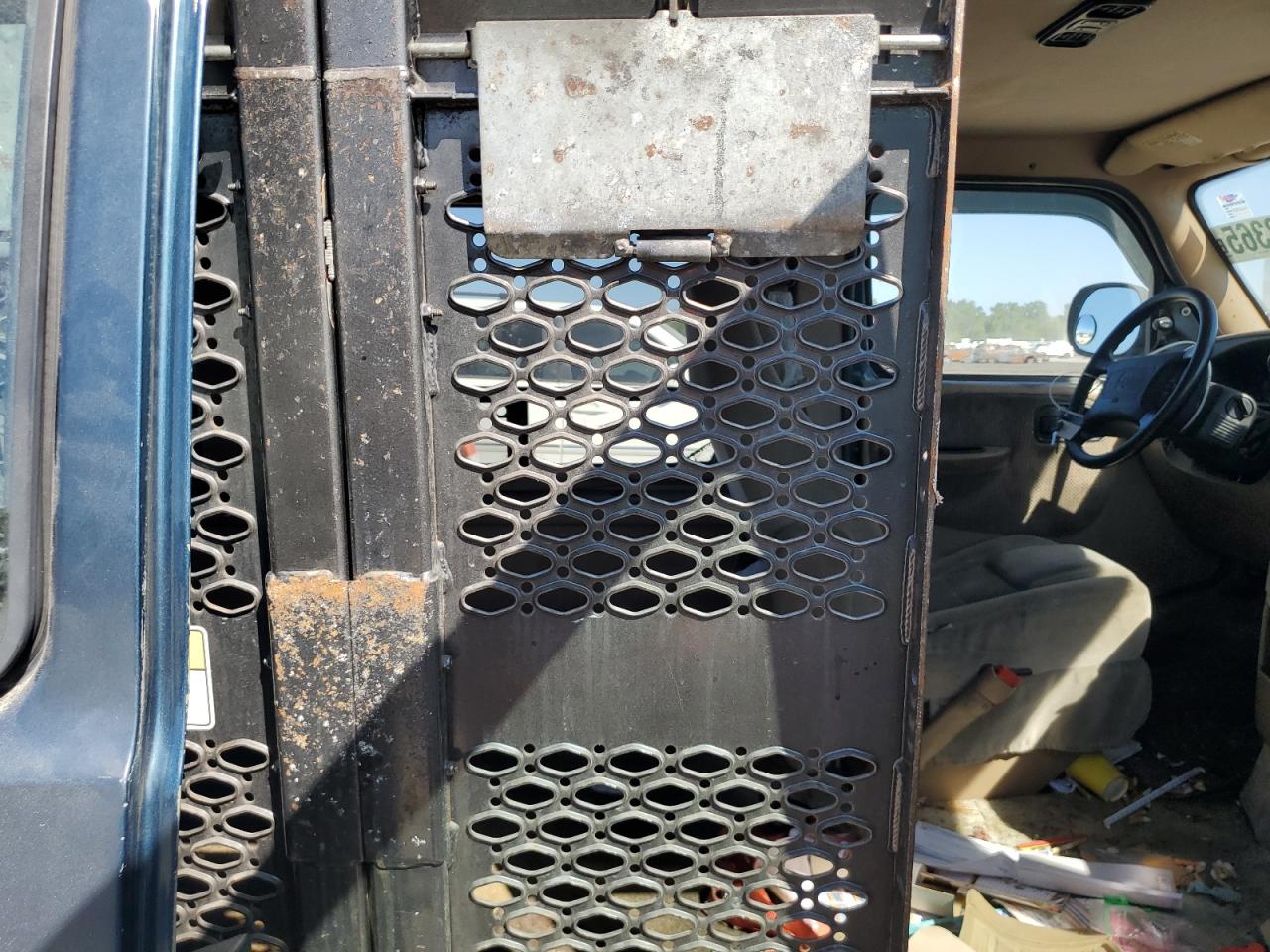 1999 Dodge Ram Van B1500 VIN: 2B6HB11X8XK549733 Lot: 84198365