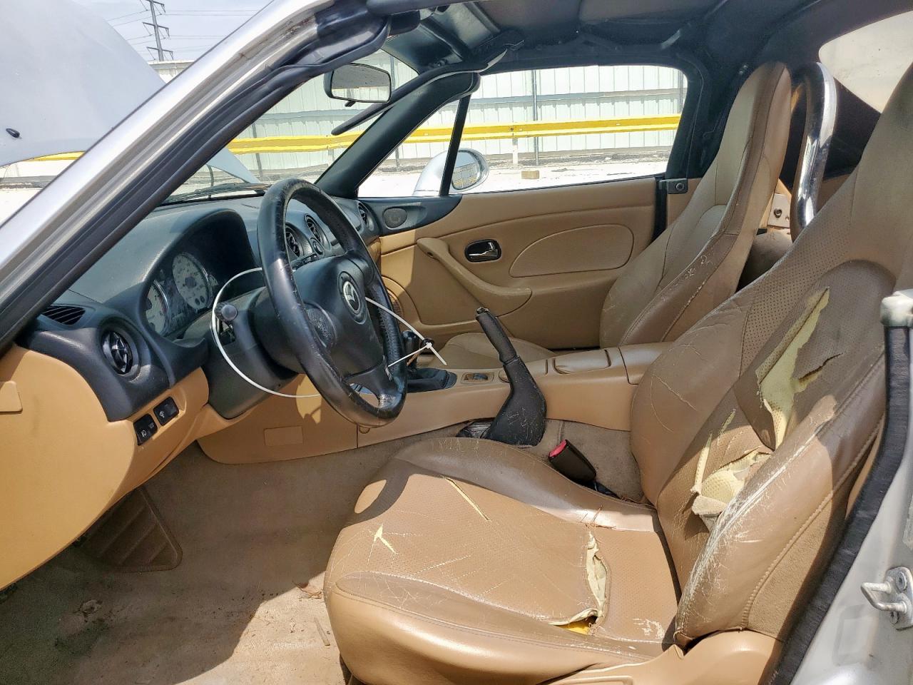 2001 Mazda Mx-5 Miata Base VIN: JM1NB353110214985 Lot: 71492325