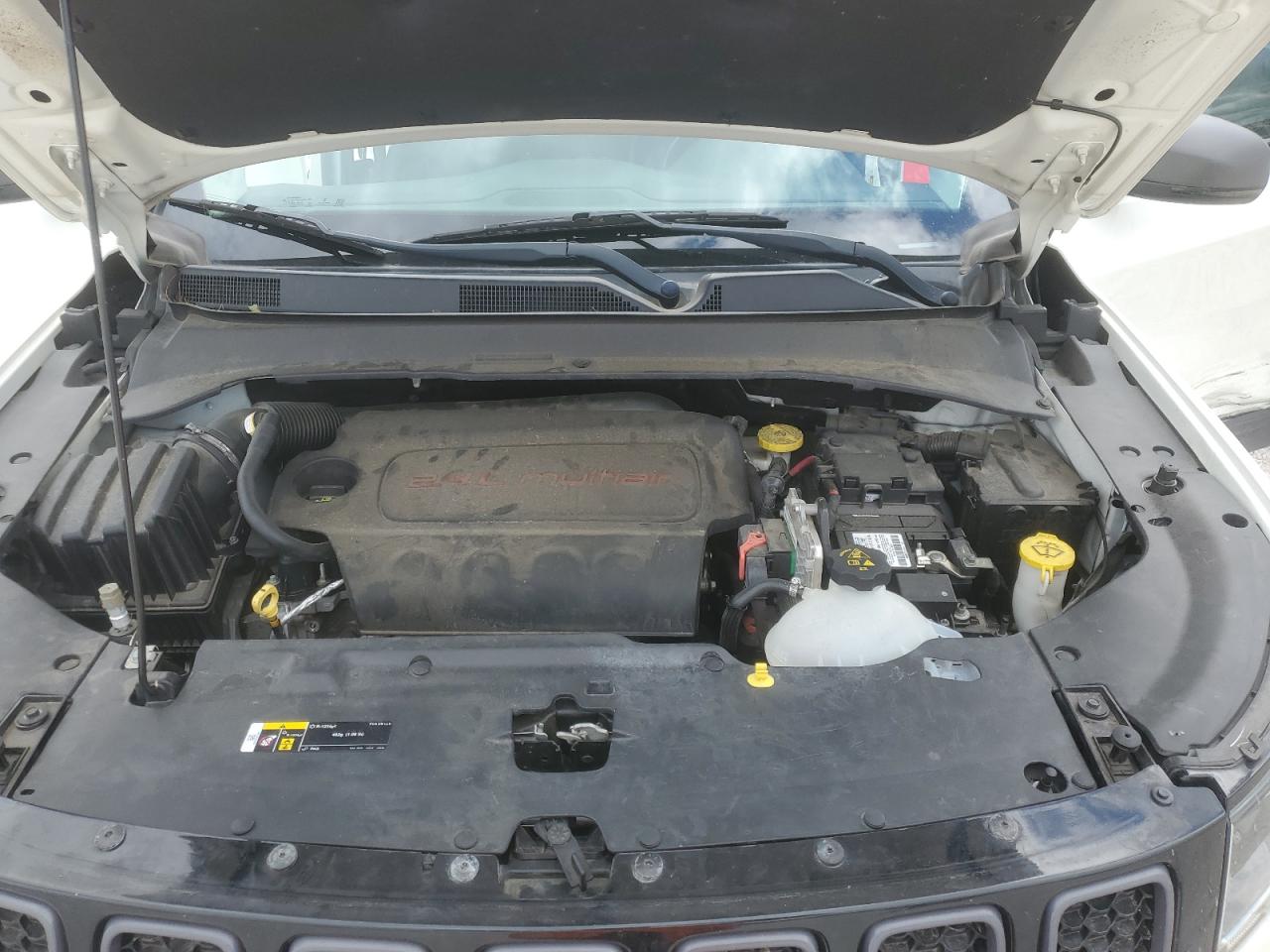 2018 Jeep Compass Trailhawk VIN: 3C4NJDDB5JT485844 Lot: 70873185