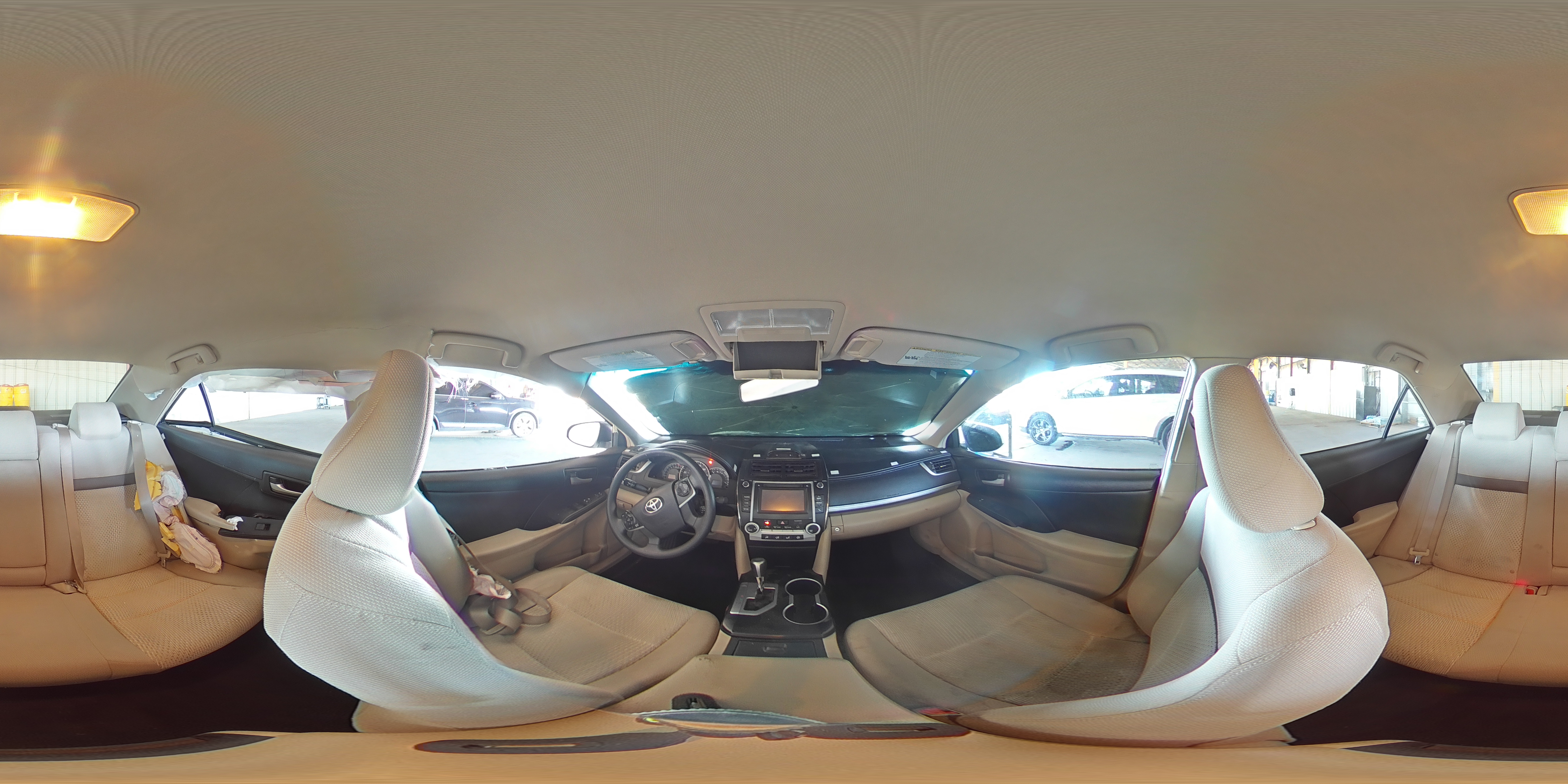 2014 Toyota Camry L VIN: 4T4BF1FK0ER400843 Lot: 82128905