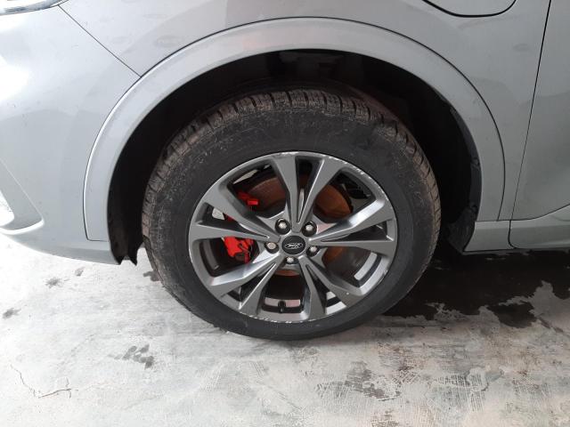 2023 FORD KUGA 