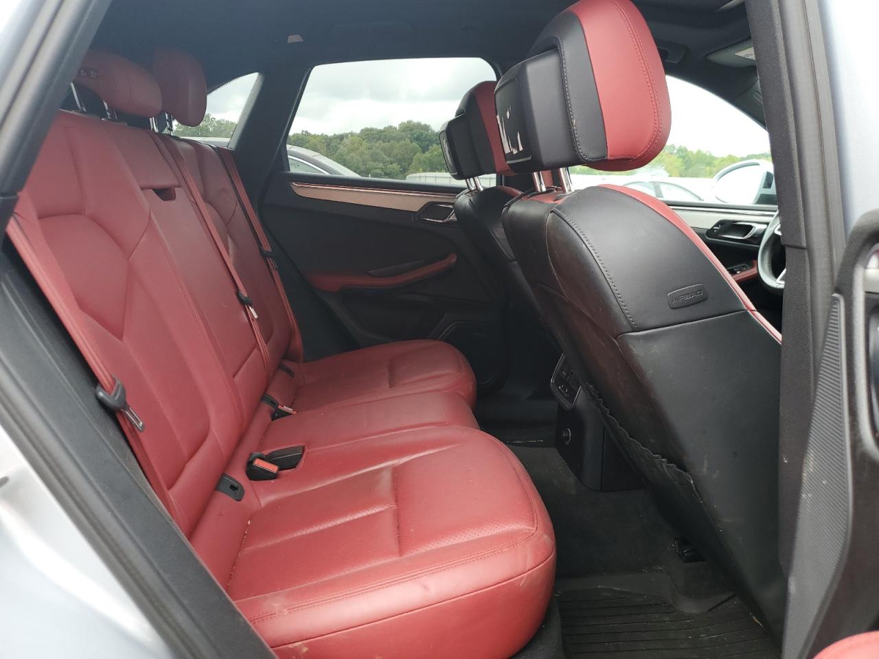 2016 Porsche Macan S VIN: WP1AB2A53GLB47733 Lot: 81629615