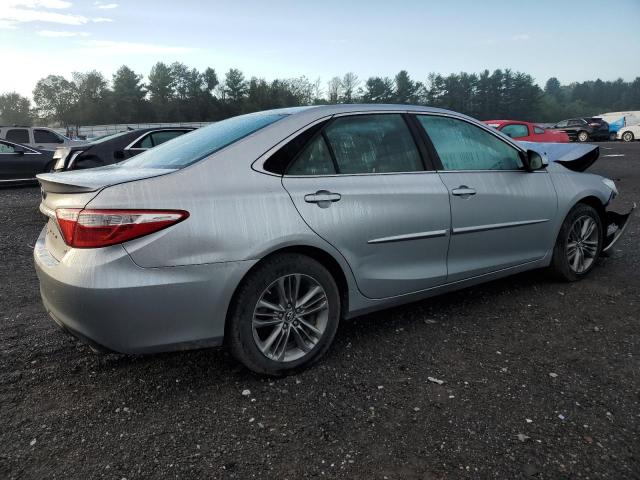 Седаны TOYOTA CAMRY 2016 Серебристый