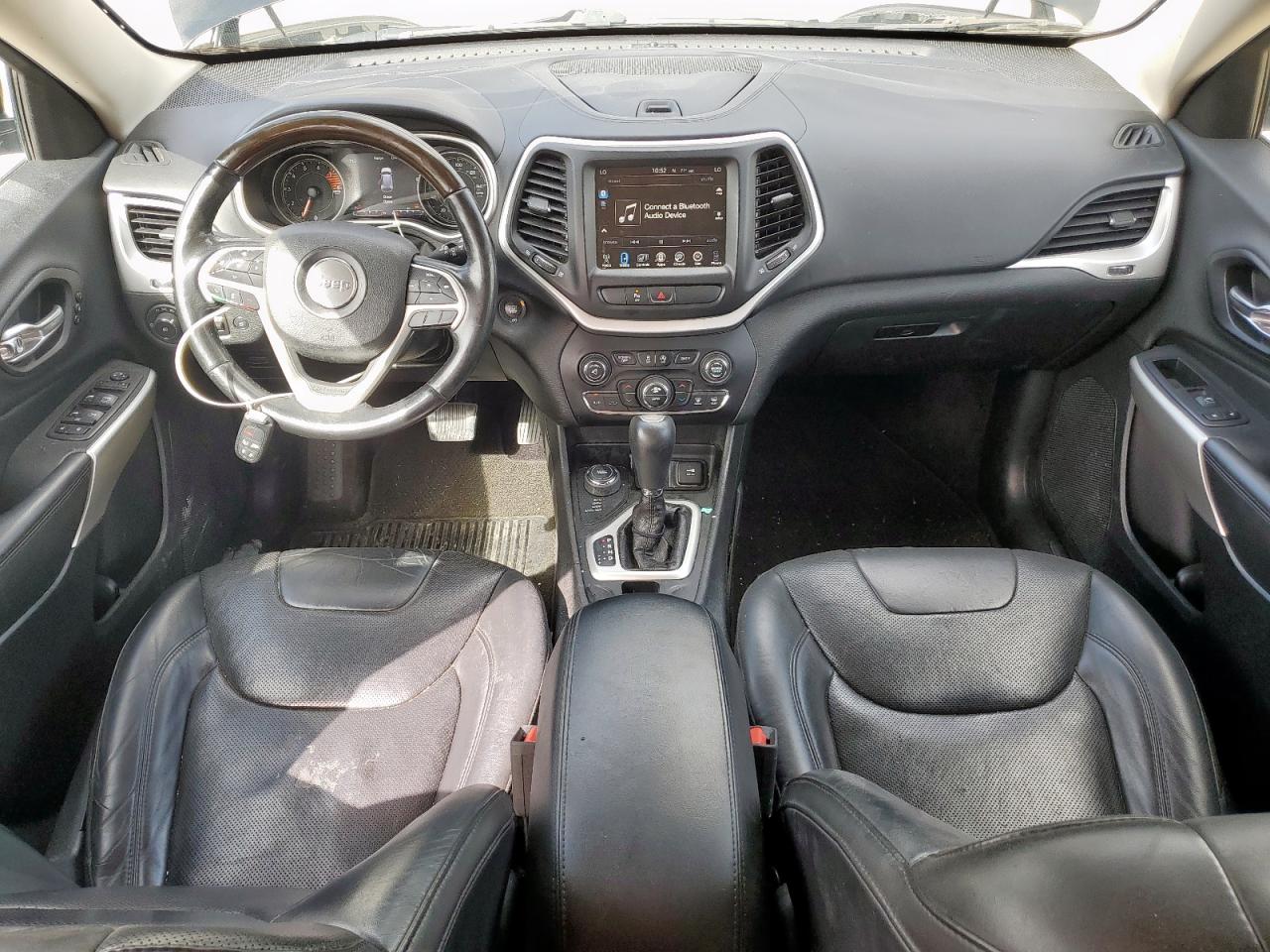 2018 Jeep Cherokee Overland VIN: 1C4PJMJX4JD594388 Lot: 80893025