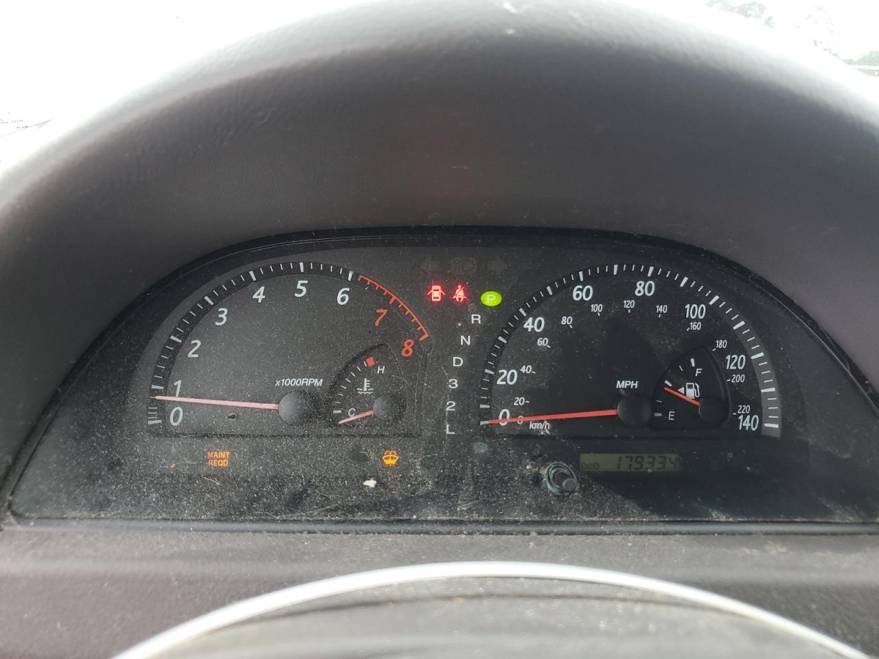2004 Toyota Camry Le VIN: 4T1BF30K54U571522 Lot: 81809265