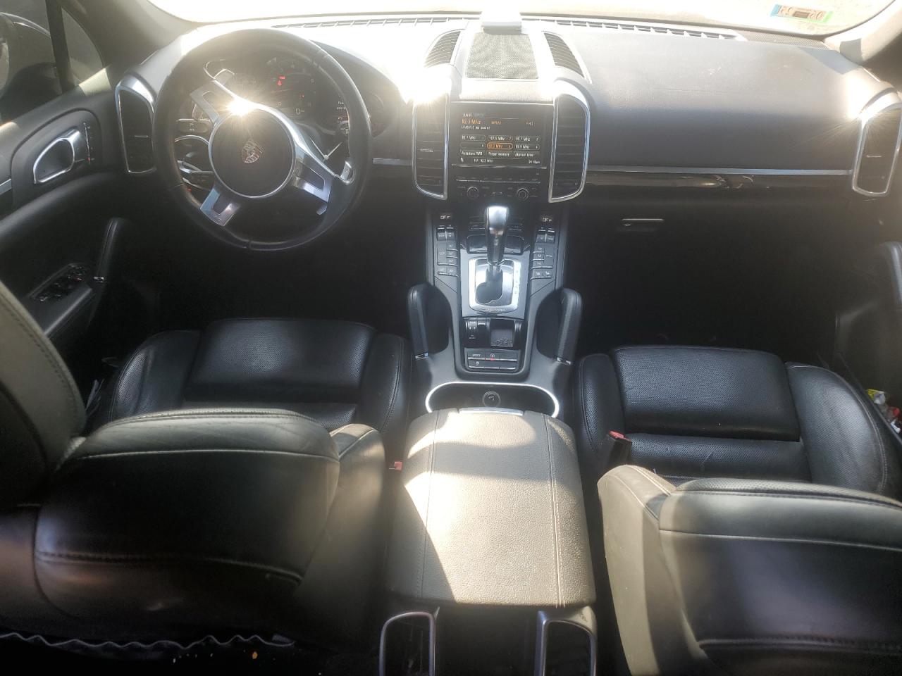 2011 Porsche Cayenne VIN: WP1AA2A21BLA00196 Lot: 71884525