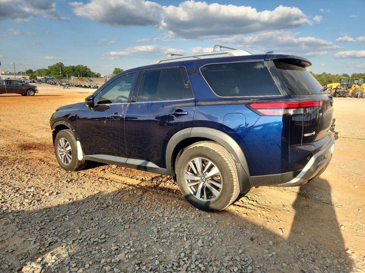 2022 Nissan Pathfinder Sl 5N1DR3CA8NC211915 photo #3