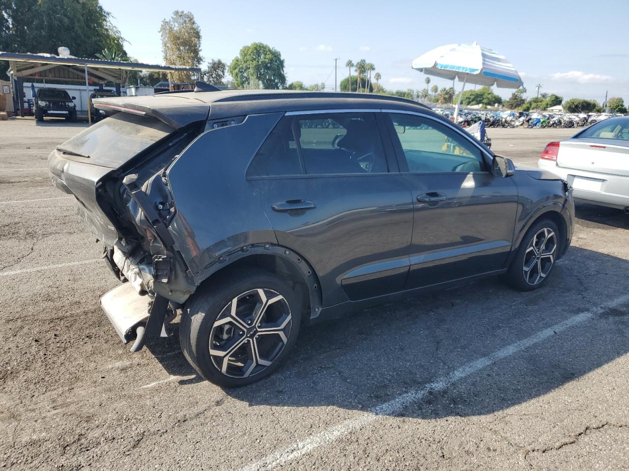 2023 Kia Niro Ex VIN: KNDCR3LE2P5042596 Lot: 84425955